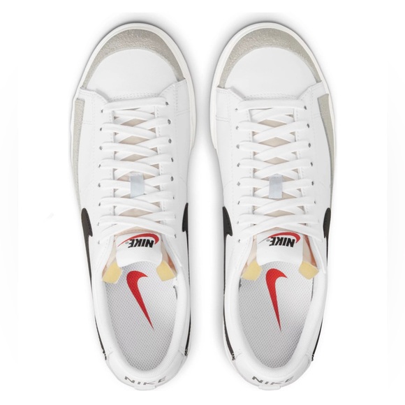 Nike Women's Blazer Low Platform Shoes - Picture 4 of 11